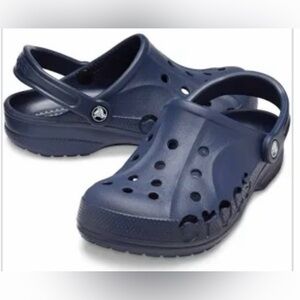 CROCS Baya Men’s 10/ Women’s 12-nWT